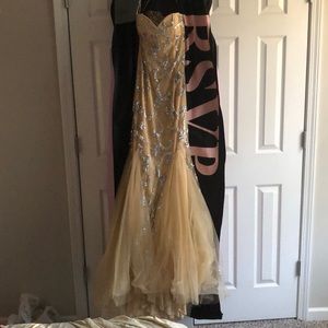 Prom dress for sale!